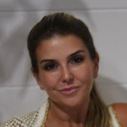 Adriana Souza